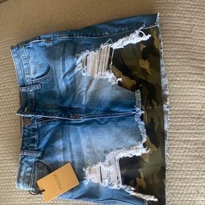 Denim/army mini skirt, size 28(m), new